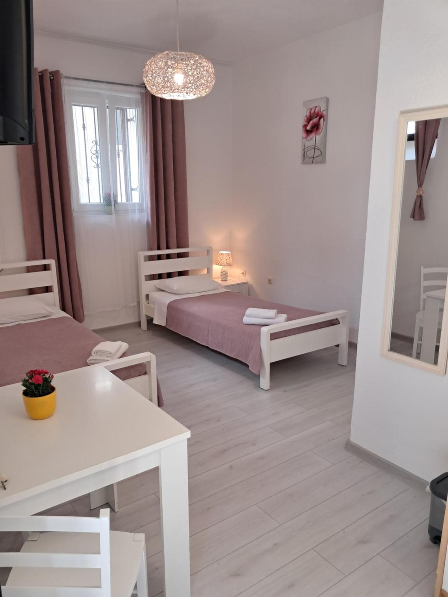 Summer Bay Apartments Spalato Esterno foto