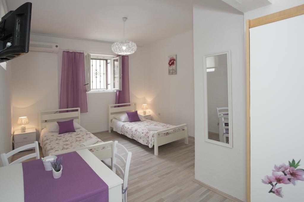 Summer Bay Apartments Spalato Esterno foto
