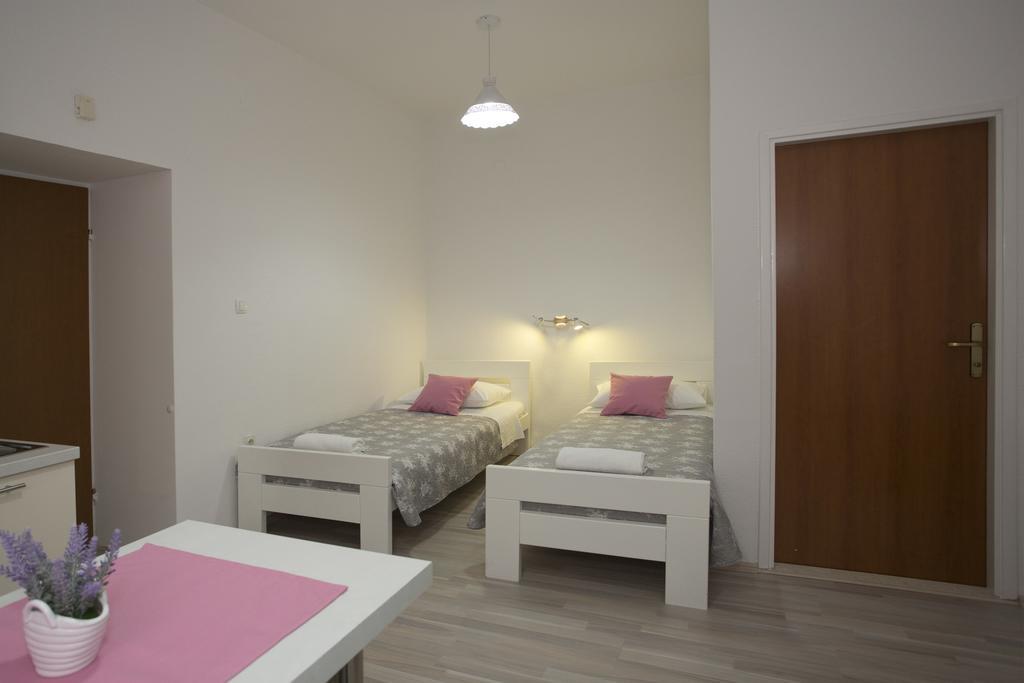 Summer Bay Apartments Spalato Esterno foto