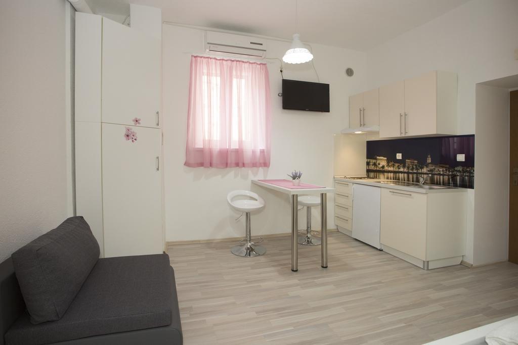 Summer Bay Apartments Spalato Esterno foto