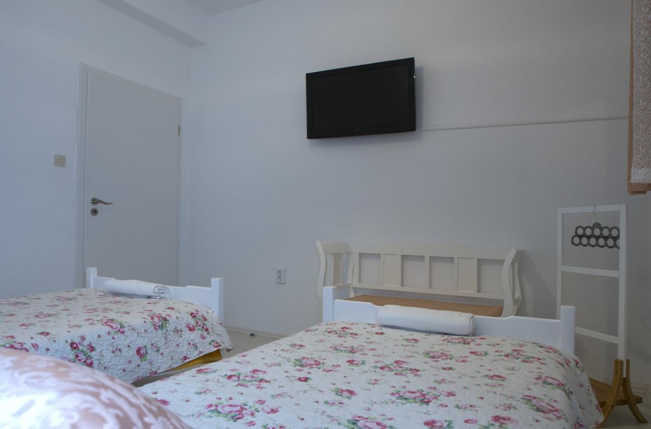 Summer Bay Apartments Spalato Esterno foto